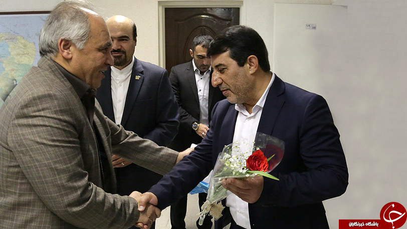 تقدیر از کارکنان مرکز روابط عمومی به مناسبت روز ملی روابط عمومی