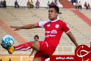 رامسی از تراکتور پیاده شد
