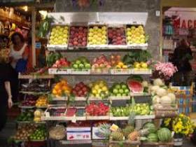 قیمت میوه در میادین میوه و تره بارارومیه