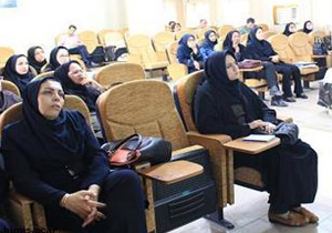 اجرای برنامه های خود مراقبتی در مراکز بهداشت بندرعباس