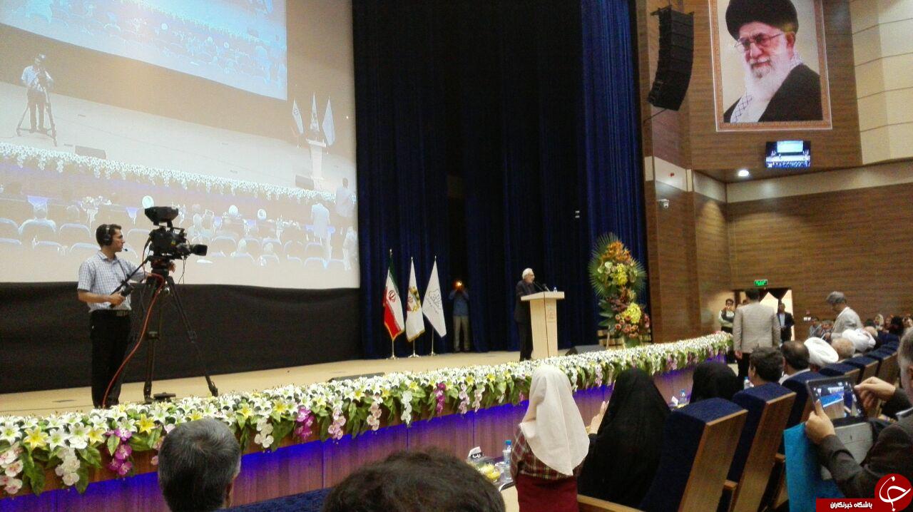 مراسم افتتاح سینما در هشتگرد با حضور جمشید مشایخی + تصاویر