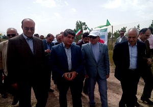 کلنگ زنی مجموعه  نمونه گردشگری