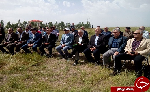 کلنگ زنی مجموعه  نمونه گردشگری