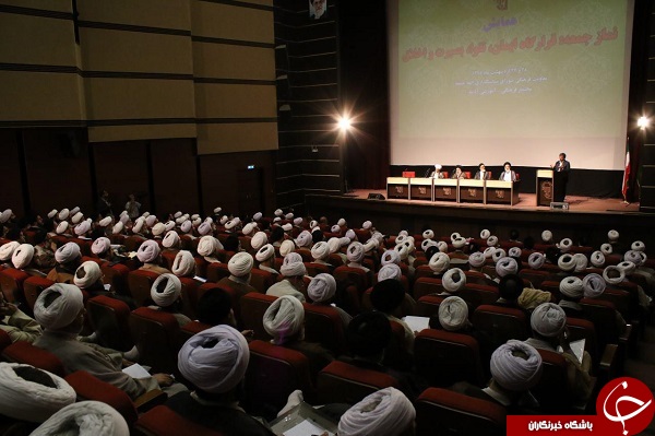 بزگترین تحول قرن فضای مجازی است