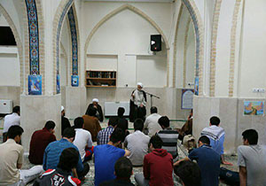 نماینده ولی‌فقیه در جمع معتکفان