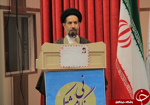 تجلیل از برگزیدگان مسابقه پاسخ به پیام رهبری