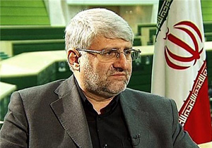 برخی مسؤولان اراده برخورد با حقوق های بالای میلیونی را ندارند/ فاصله قانونی بین کمترین و بیشترین حقوق چقدر است؟