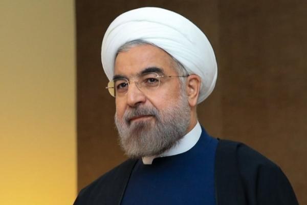 دکتر روحانی وارد قم شد