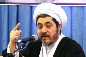 اعتکاف راه عمل کردن به تصمیمات قرآن