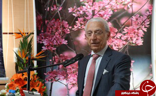 دیدار پروفسور سمیعی با جراحان مغز + تصاویر