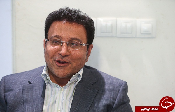 هدایتی دست به جیب شد