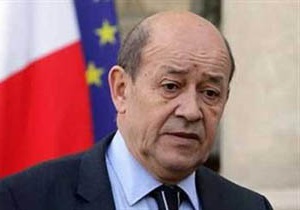 جعل هویت وزیر دفاع فرانسه