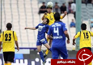 سپاهان فاتح نبرد زردها/نفت در چاه بحران