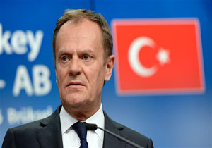 توسک: اردوغان باید در مقابل انتقادات «پوست کلفت» باشد