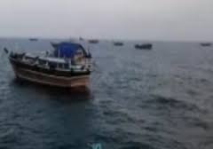 توقيف لنج تجاري حامل بیش از پنج هزار كيلوگرم چاي قاچاق در آبراه اروند