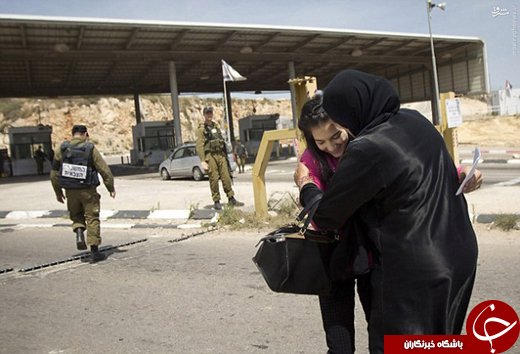 کوچکترین دختر اسیر فلسطینی، به خانه بازگشت  +تصاویر