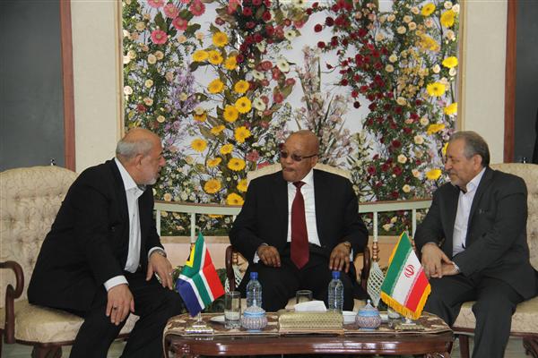 گشت و گذار رئیس جمهور آفريقای جنوبی در ايران + تصاوير