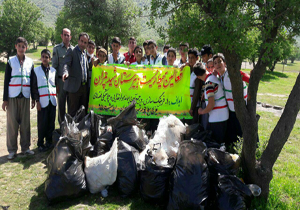 پاکسازی دشت بیلو به مناسبت هفته زمین پاک + تصاویر