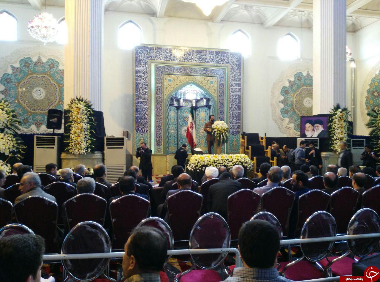 مراسم سومین روز درگذشت والده سخنگوی دولت در مصلای رشت+تصویر