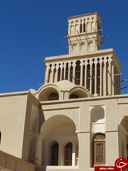 خانه آقازاده روی اسکناس/ بادگیرهای یزد در دوبی!