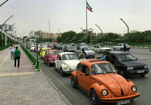 همایش فولکس واگنهای قدیمی در اصفهان