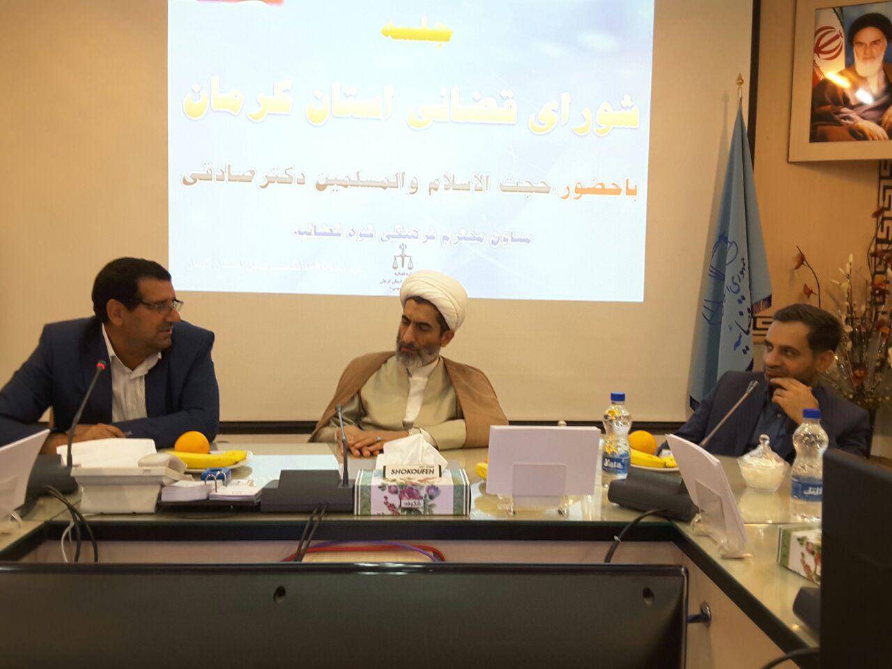 تهدیداتی چون موادمخدر وارداتی هستند/ کرمان چوب مبارزه با موادمخدر را می خورد تهدیداتی چون موادمخدر وارداتی هستند/ کرمان چوب مبارزه با موادمخدر را می خورد