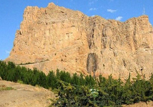 پژوهشگاه میراث فرهنگی و گردشگری مجوز کاوش‌های قلعه شاه دژ اصفهان راصادرکرد