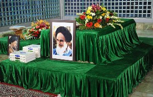 اعزام کاروان دوچرخه و موتورسوار گیلانی به مرقد امام راحل