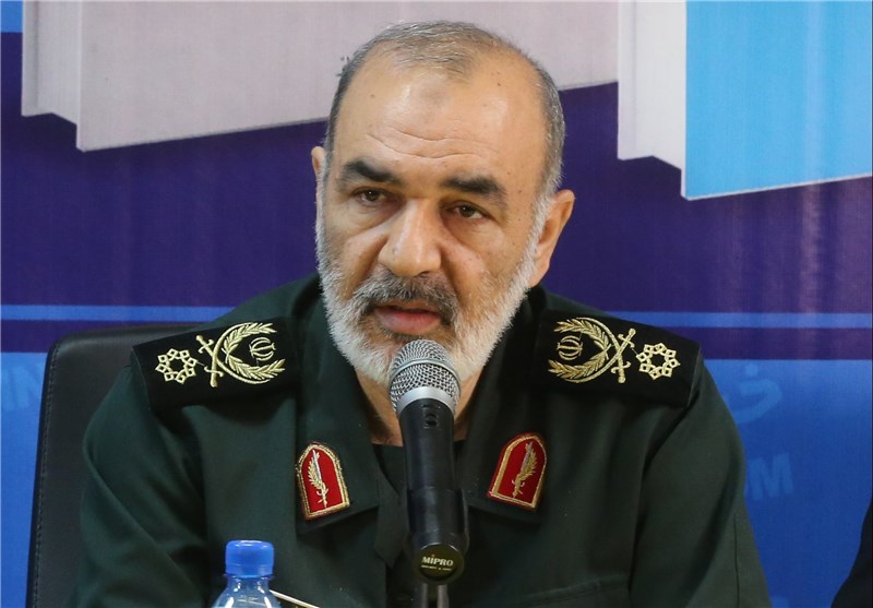 رهبر معظم انقلاب بازیابی تمدن از دست رفته را هدف قرار داده&zwnj;اند/ باید به نقطه مرجع علمی جهان دست یابیم