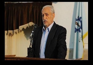 اشتغال دانشجویان در گرو رشد صنعت است
