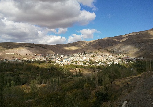 طبیعت زیبای بهاری شهر گیوی + تصویر