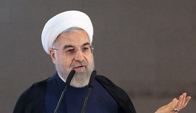امور کشور تا جایی که ممکن است باید به مردم واگذار شود/ برجام و انتخابات حاصل اراده مردم است