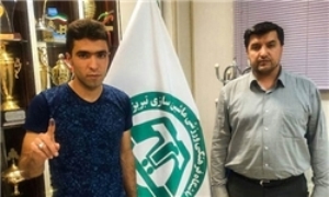 امضای قراداد بازیکن نفت مسجد‌سلیمان باتیم ماشین‌سازی تبریز