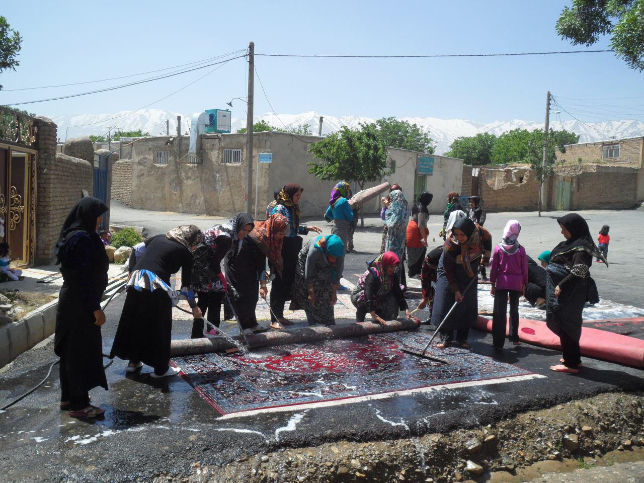 سنت قدیمی قالی شویان روستای تکه  + تصاویر