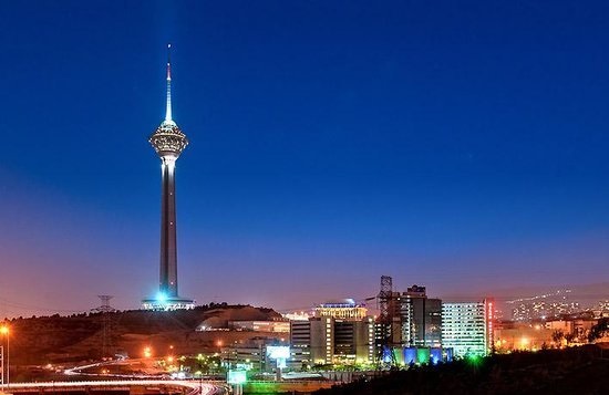 برج میلاد هم روی گسل ساخته شده/ چه کسی بر ساخت و سازهای پایتخت نظارت می&zwnj;کند؟
