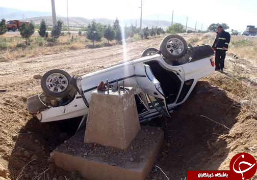 یک مصدوم حاصل واژگونی پراید + تصاویر