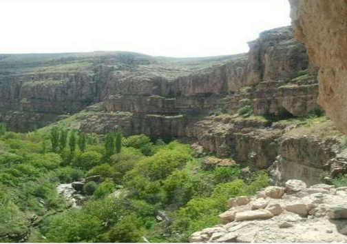 روستایی گردشگری در دل کوه +تصاویر
