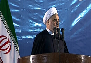 روحانی:آرزوی فاصله بین قوا و رهبری را دشمنان به گور خواهند برد + فیلم