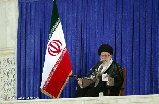 شعله عشقی که خاموشی ندارد/ همه ایران امروز در جوار امام(ره) بودند شعله عشقی که خاموشی ندارد/ همه ایران امروز در جوار امام(ره) بودند