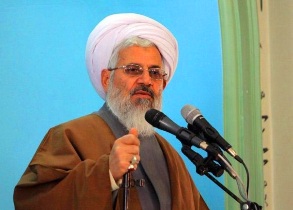 حرکت در مسیر الهی ،اساس ماندگاری انقلاب و نهضت امام خمینی