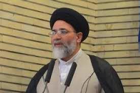 امام خمینی(ره) مردی بزرگ و با اندیشه‌ای الهی بود