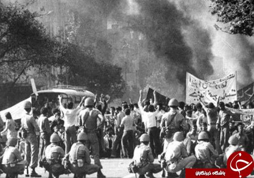 گذری بر قیام ۱۵ خرداد/ آوایی که در گوش تاریخ ماندگار شد