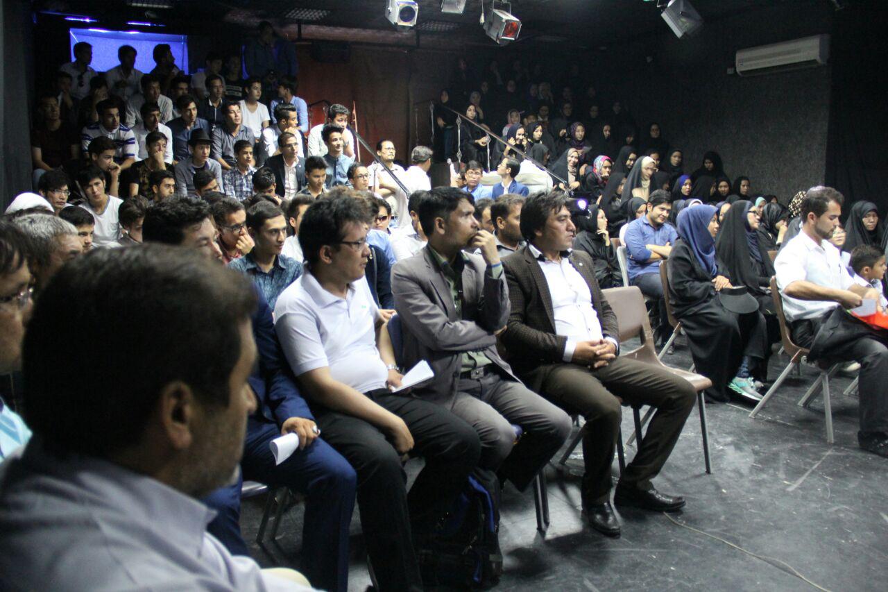 دومین نشست نقد فیلم مهاجرین افغانستانی با اکران 