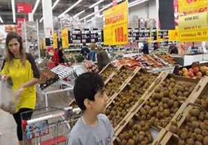 میوه ایران در بزرگترین فروشگاه زنجیره ای روسیه