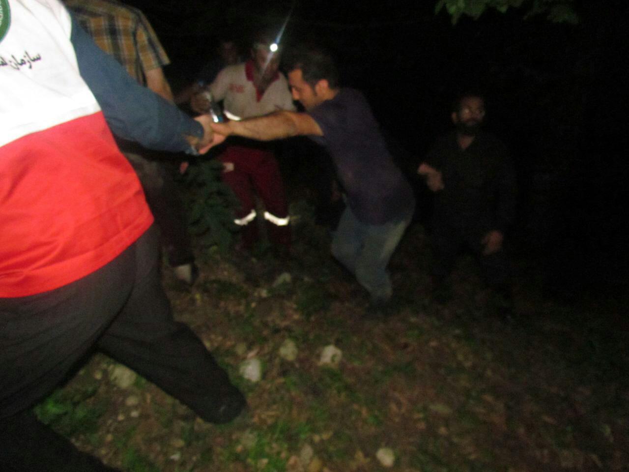 پیدا شدن گمشدگان جنگل سوادکوه+ تصاویر پیدا شدن گمشدگان جنگل سوادکوه+ تصاویر