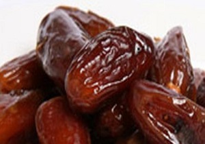 کشف و ضبط 65 تن خرمای فاسد