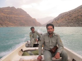 پیشگیری از صید غیرمجاز در سد كرخه