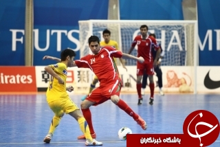 مهدی جاوید قرمزپوش باقی ماند