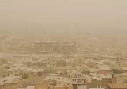 پدید گردو غبار در آسمان استان