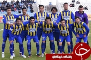 تمدید قرارداد گسترش با 7 مرد آبی / شجاعیان هم ماند